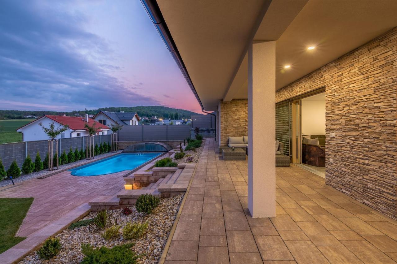 Luxury Spa Villa Králŭv Dvŭr Dış mekan fotoğraf