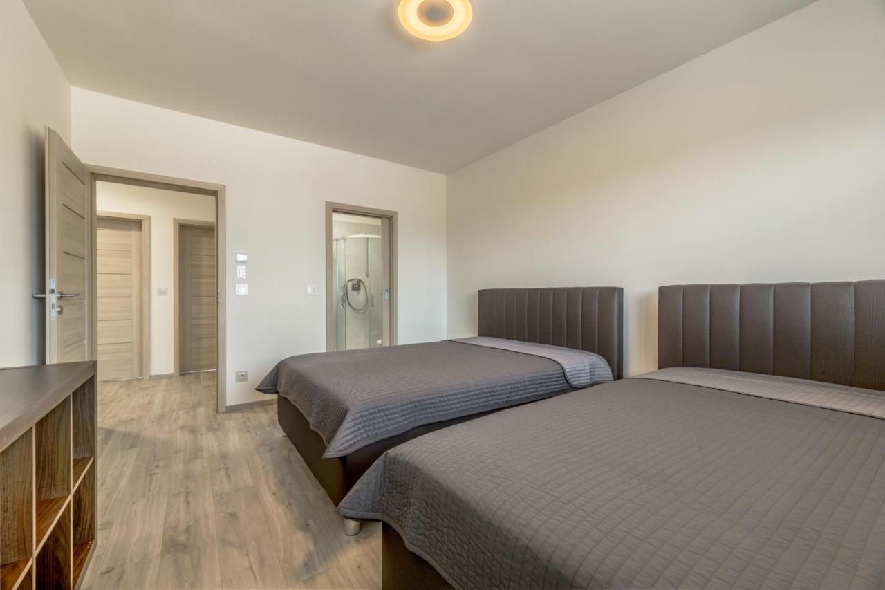 Luxury Spa Villa Králŭv Dvŭr Dış mekan fotoğraf